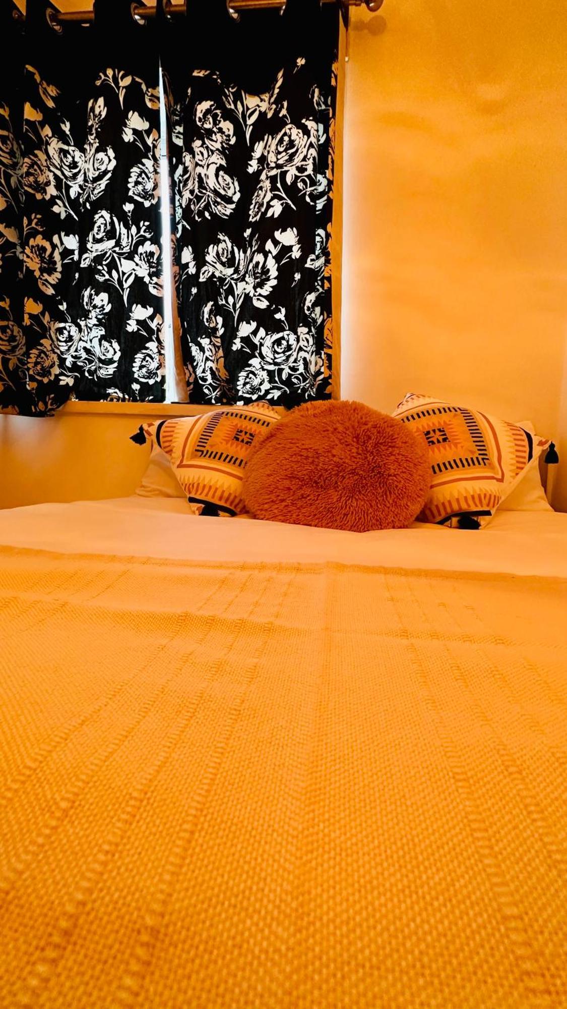 Whites Inn London Bagian luar foto